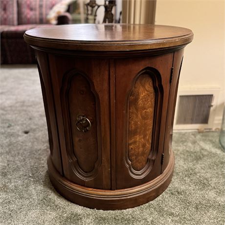 Vintage Solid Wood Barrel Style Side Table - 22" x 22"