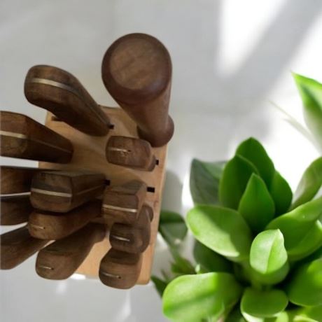 Chicago Cutlery Wood Handled Knife Set With Wood Knife Block