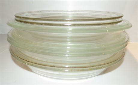 Pyrex Pie Dishes