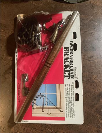 Homecraft Decorator Chain Bracket For Hanging Planters