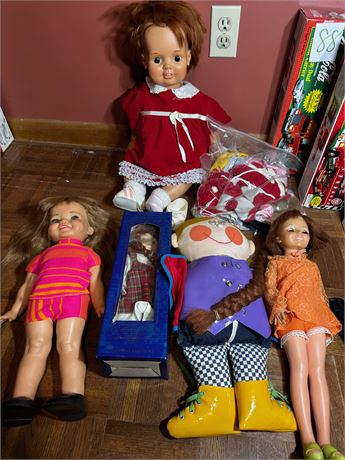 Lot of Vintage Baby Dolls