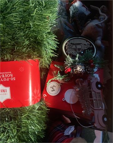 Christmas/Holiday Lot