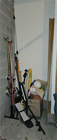 Mixed Sports Lot: Ski's, Sports Balls, Ski Racks & More