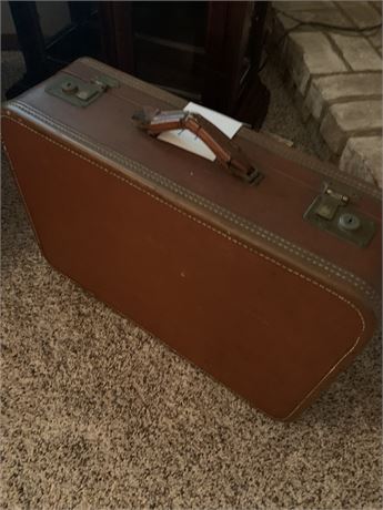 Vintage Brown Travel Suitcase With Red/Wine Colored Interior & Buckle Closure