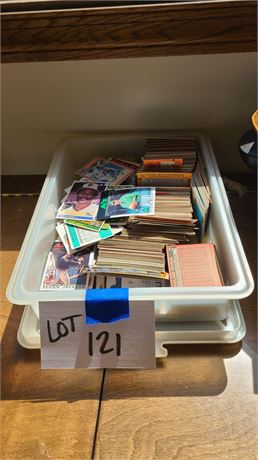 1980's Mixed Baseball Card Collection : Topp's & More