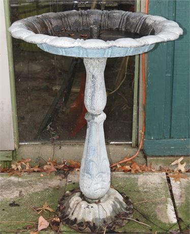 Metal Bird Bath