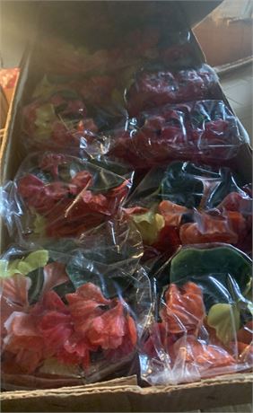 I.A.C. Decorative Artificial Tropical Hibiscus Flowers W/Leaves Box of 12 Dozen