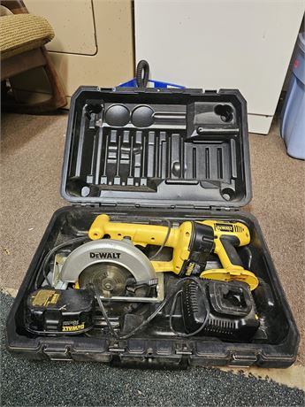 Dewalt 18V Toolset with Case