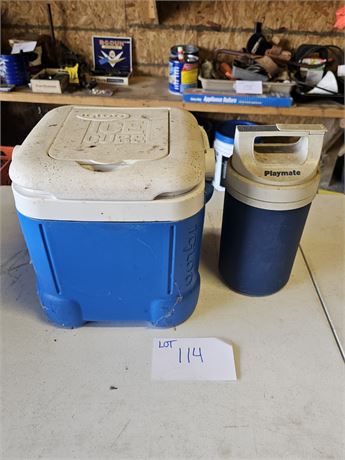Igloo Cooler & Playmate Beverage Cooler