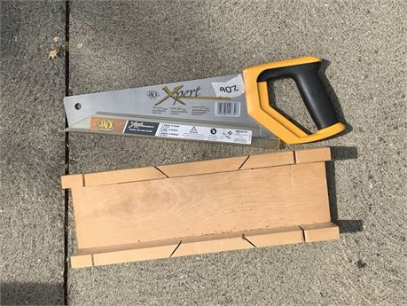 Jack Xpert Hand Saw With Wood Miter Box