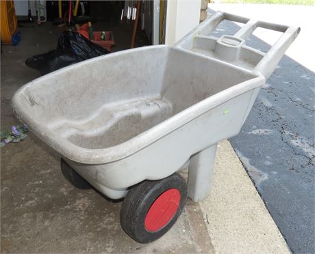 Rubbermaid Garden Cart