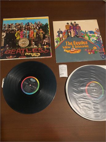 Sgt. Pepper's Lonely Hearts Club Band, Yellow Submarine Beatles Album Lot
