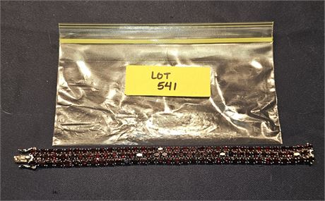 Sterling Garnet 8" Bracelet 1.40 ozt