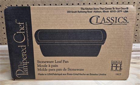 Pampered Chef Stoneware Loaf Pan