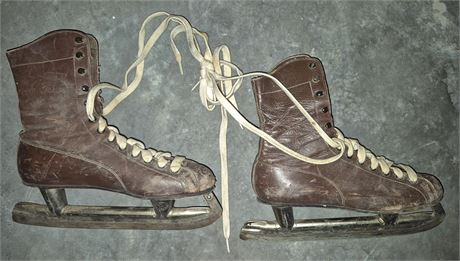 Vintage Ice Skates