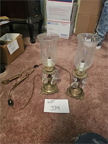 Vintage Crest Boudoir Etched Grape Electric Hurrican Lamp Pair