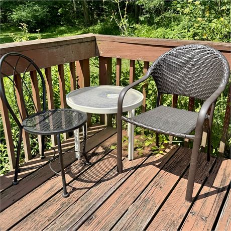 MIxed Outdoor Patio Furniture - 2 Chairs and a Table