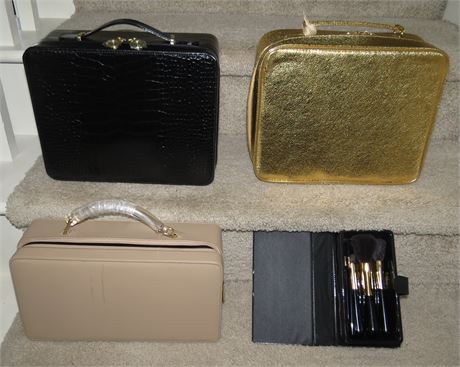 Make Up Cases, Brushes