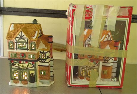 Dickens Collectibles Towne Series Lighted Solicitor Building