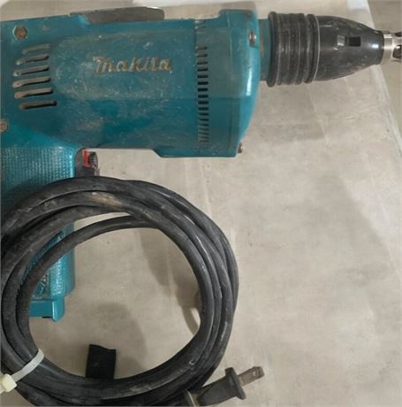 Makita Model 682OV Drywall Screwdriver Tool