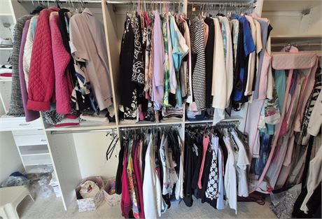 Women's Clothing Cleanout