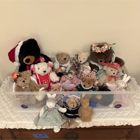 Large Tote of Bearington Bears Collectible Plushies & More