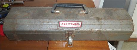 Small Craftsman Toolbox, Contents