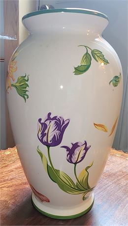 "Tiffany Petals" Vase