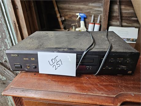 Denon VHS Player