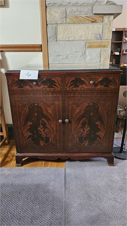 Antique Wood RCA Victor Cabinet