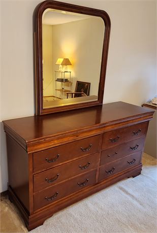 Chest of Drawers w/Mirror~ 6 +2 Bonus Drawers