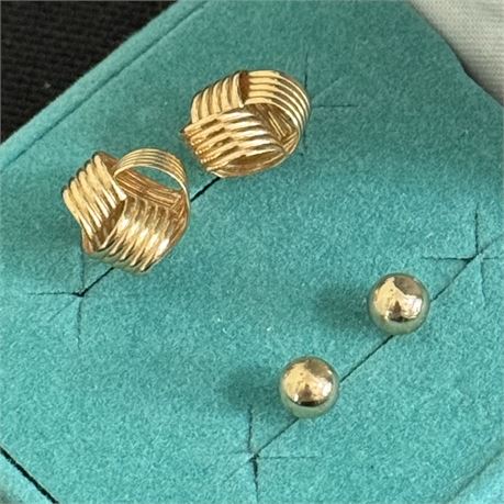 2 Pairs 14k Gold Knot and Ball Stud Earrings - Size 8 - 1.36g