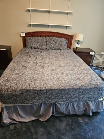 Queen Size Bed with Wood Headboard