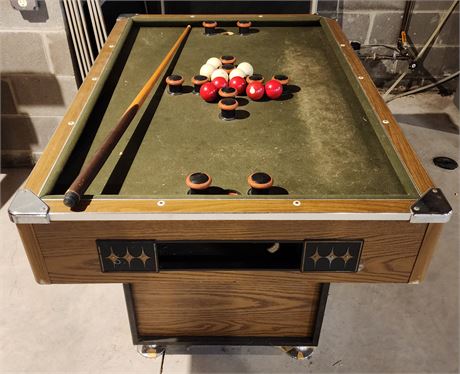 Bumper Pool Table