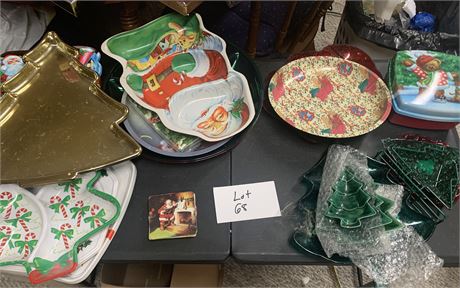 Plastic & Ceramic Christmas Cookie, Candy, Snack Tray Lot