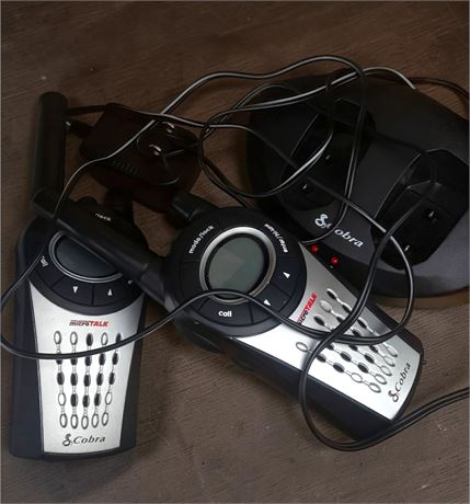 Cobra Electronics Corporation PR3800dx-2 MicroTalk Two-Way Radio Value Pack