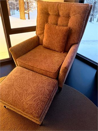 Vintage Red/Gold/Orange Tweed Arm Chair & Ottoman W/Floral Design W/Throw Pillow