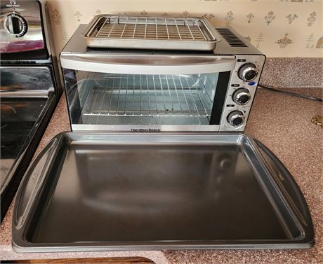 Hamilton Beach Toaster Oven, Cookie Sheets