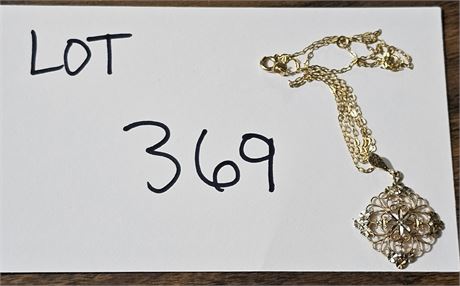 14K Gold 20" Chain & Pendant 1.9 DWT
