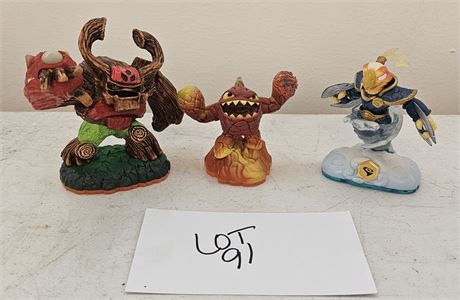 Skylanders Mixed Figurines