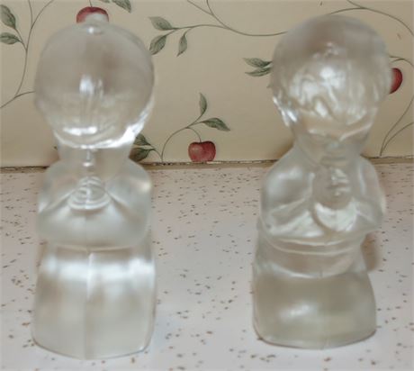 Fenton Clear Glass Boy & Girl Praying