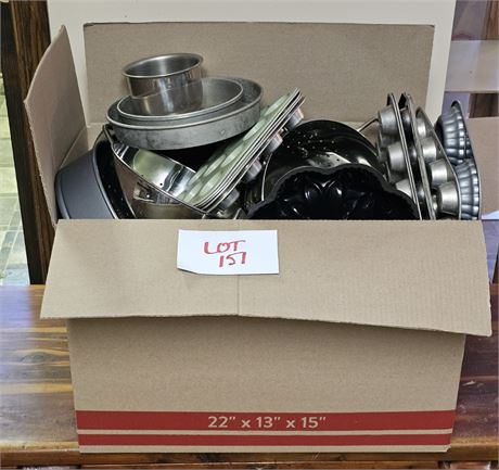 Large Box Of Mixed Baking- Cake, Pie, Muffin & Bread Pans