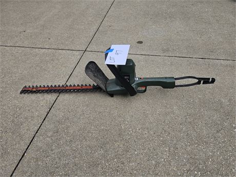 Black & Decker Electric Hedge Trimmers