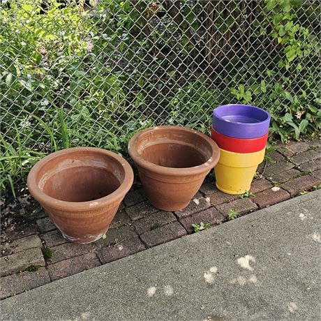 Large Clay Pot Lot