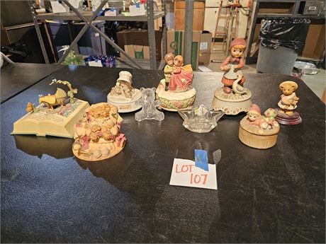 Mixed Figurine & Music Box Lot: Downstairs Bears/Otagiri/Josef/Homco & More