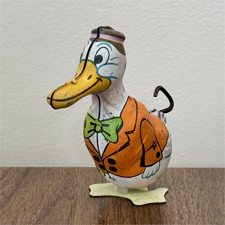 Vintage J Chein & Co. Tin Litho "Donald" Duck Wind Up Toy - Works!