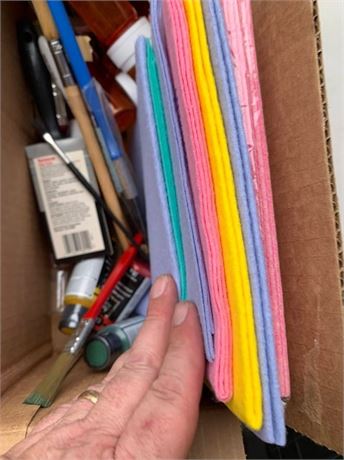 Art Supplies Lot - Colorful Felt - Paint Brushes - Pain & More