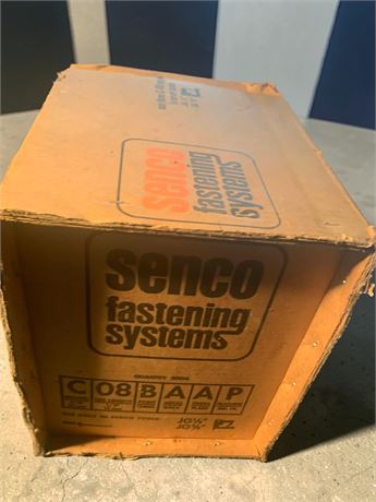 Senco Fastening Systems C-08 16-Gauge Industrial Heavy Wire Staple Lot
