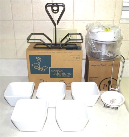 Pampered Chef Bowl Caddy, Bowls