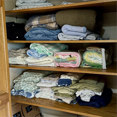 Linen Closet 3 Shelf Cleanout - Sheets, Pillow Cases, Blankets, Etc.
